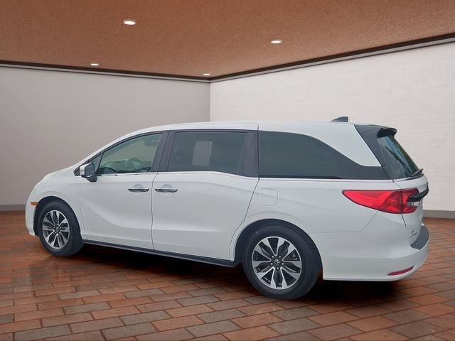 Used 2023 Platinum White Pearl Honda EX-L image 31