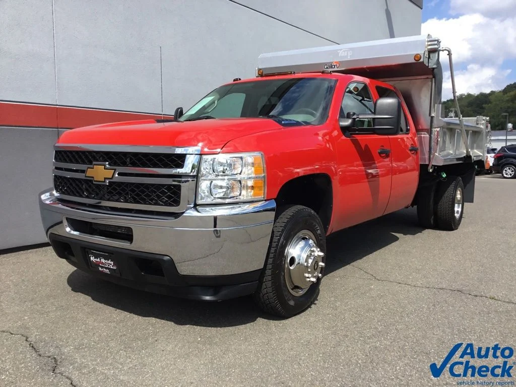 Used 2013 Red Chevrolet Work Truck image 14