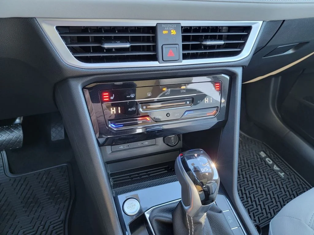 2026 Volkswagen Taos SE - Photo 35