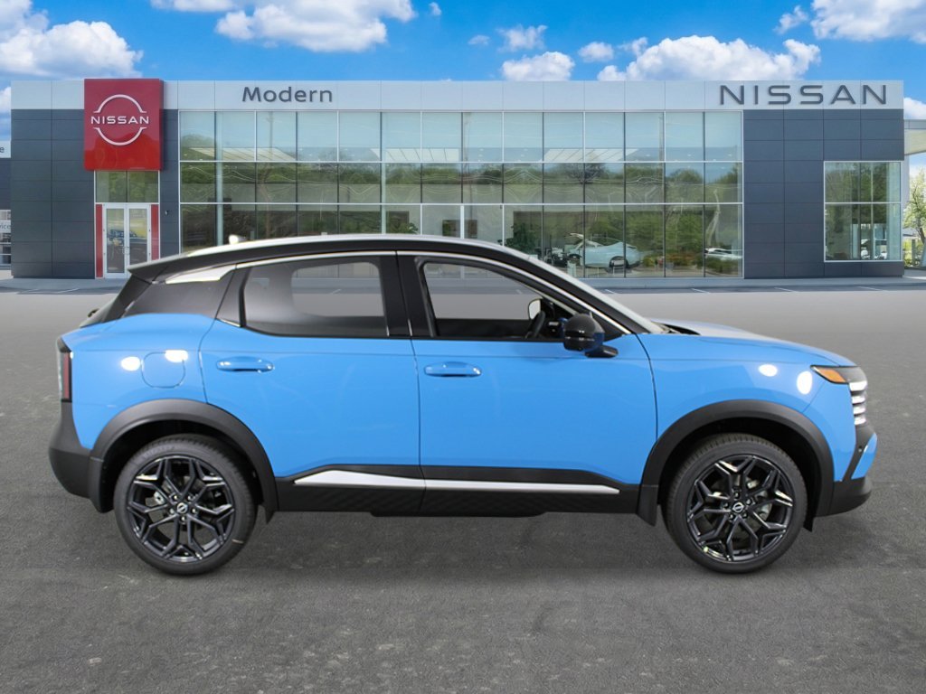 New 2026 Arctic Ice Blue Metallic / Super Black Two-tone Nissan SR image 6