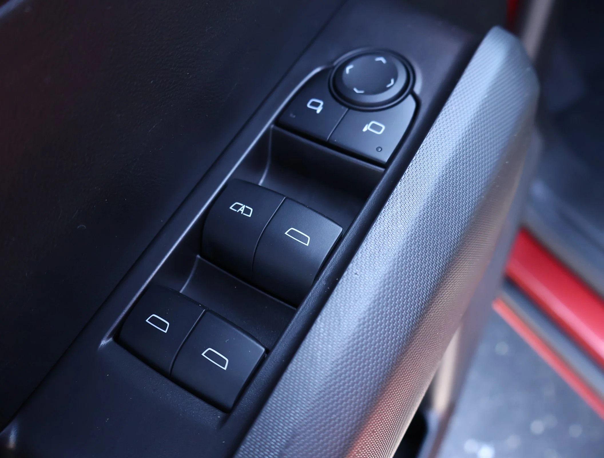 Used 2025 Radiant Red Tintcoat Chevrolet Trail Boss image 8