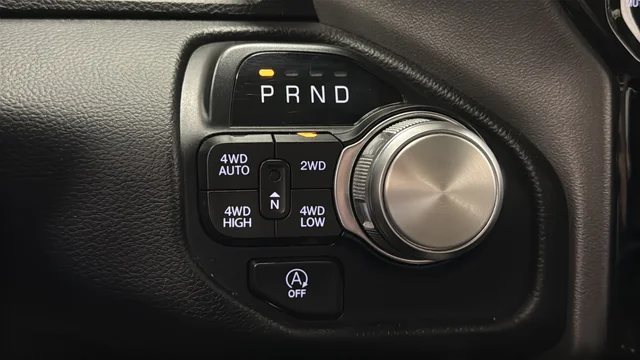 Used 2021 Crystal Metallic Ram Laramie image 17
