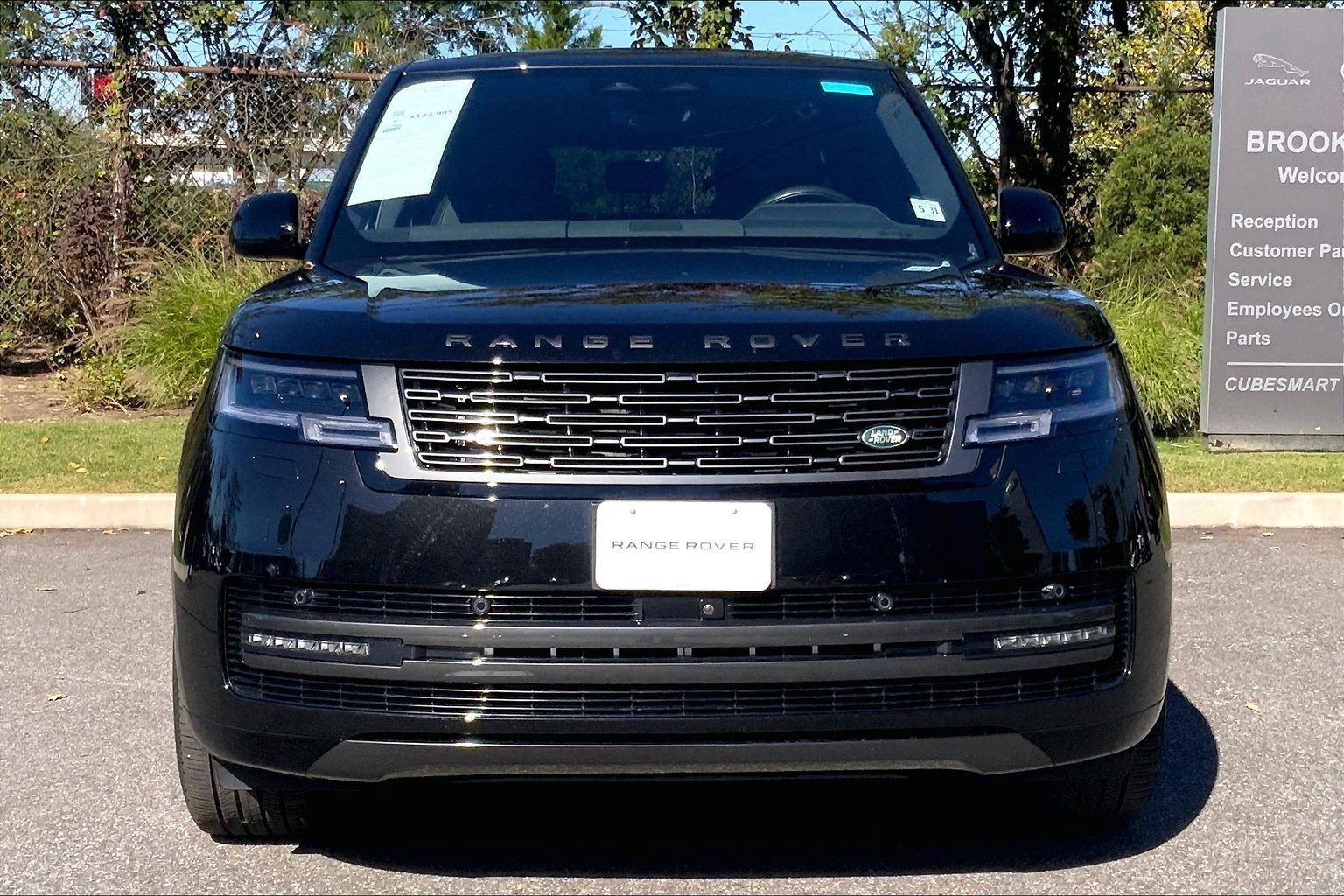 Certified Used 2026 Santorini Black Metallic Land Rover SE image 2
