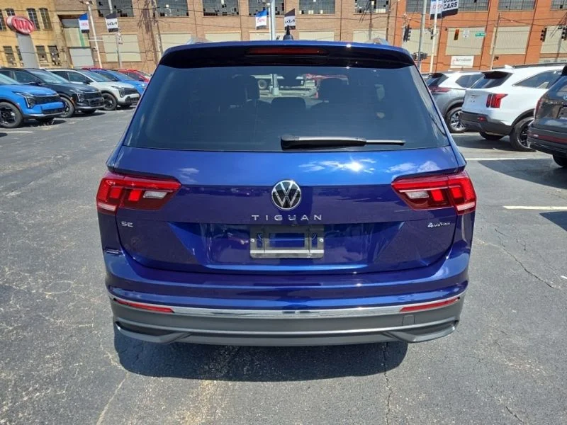 Used 2022 Blue Volkswagen 2.0T SE image 6