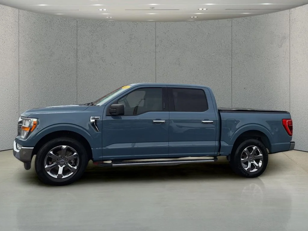 Certified Used 2023 Blue Ford XLT image 2
