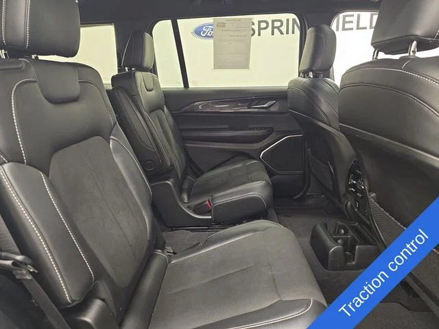 Used 2022 Bright White Clearcoat Jeep Altitude image 11