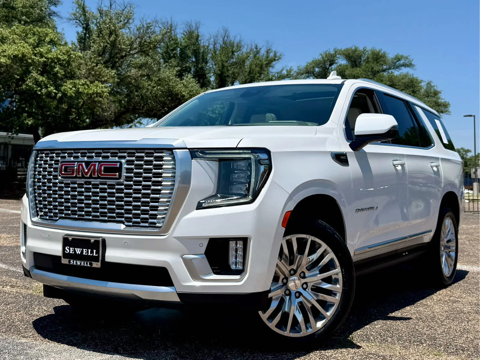 2024 GMC Yukon 2WD Denali's photo