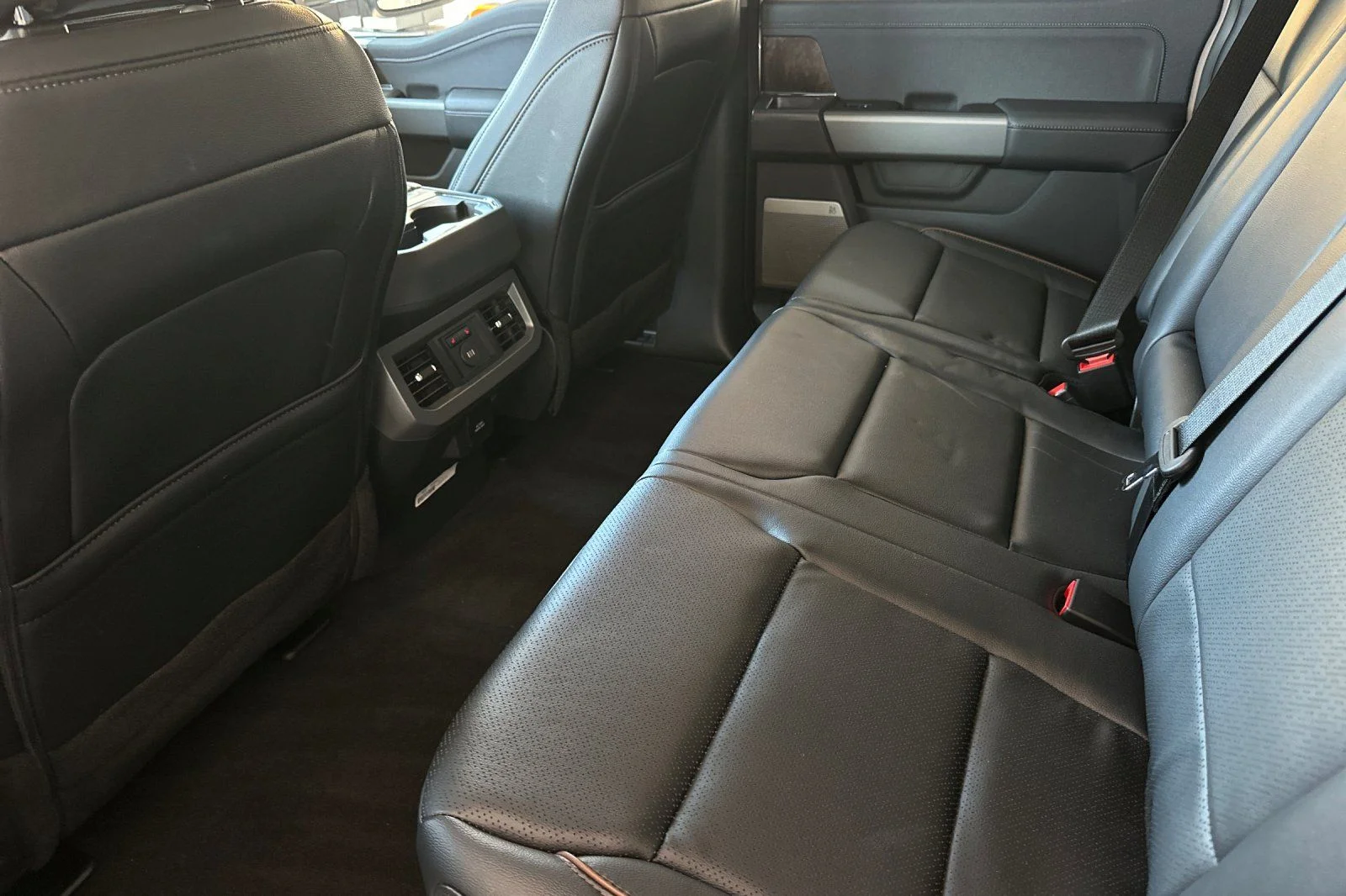 New 2026 Star White Metallic Tri-Coat Ford F-350® Lariat® image 11