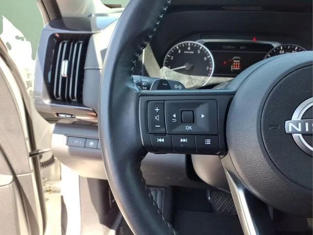 Used 2024 White Nissan SV image 24