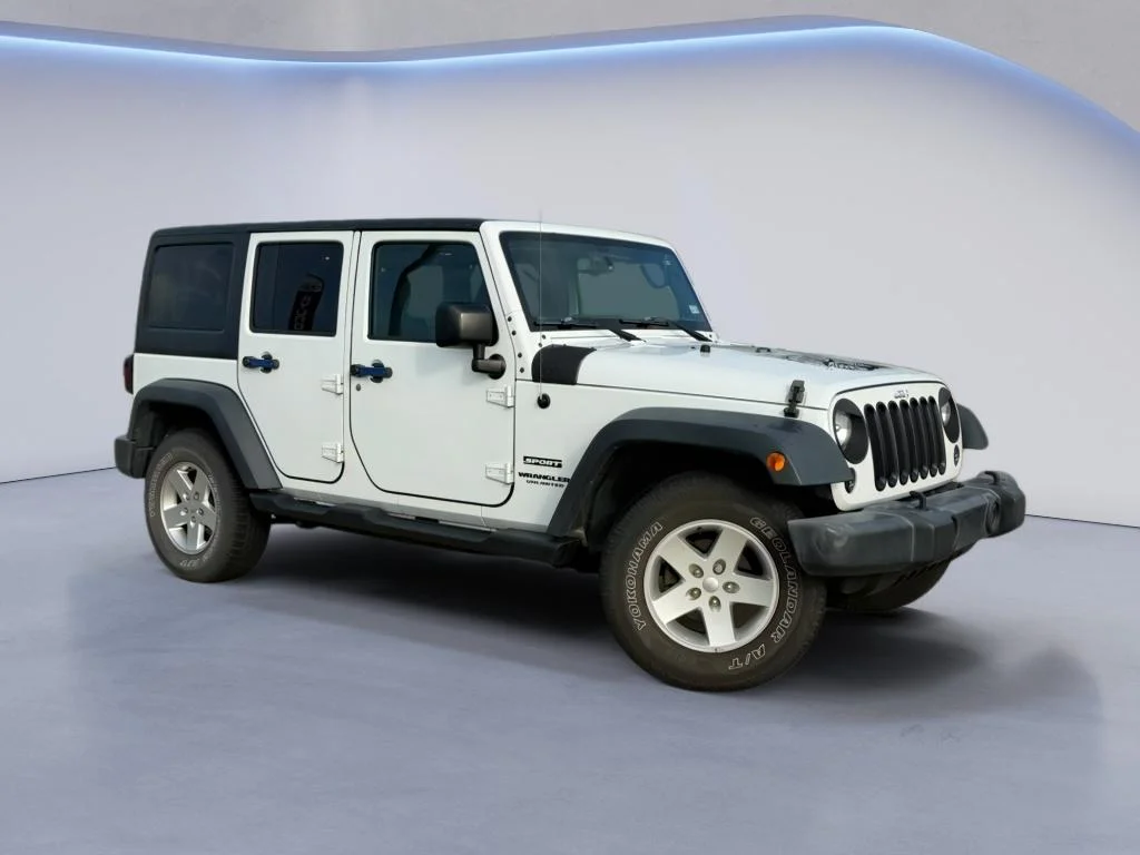 Used 2015 Bright White Clearcoat Jeep Sport image 8