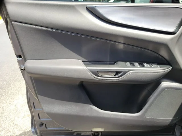 Used 2022 Gray Lexus 350 F SPORT Handling image 17
