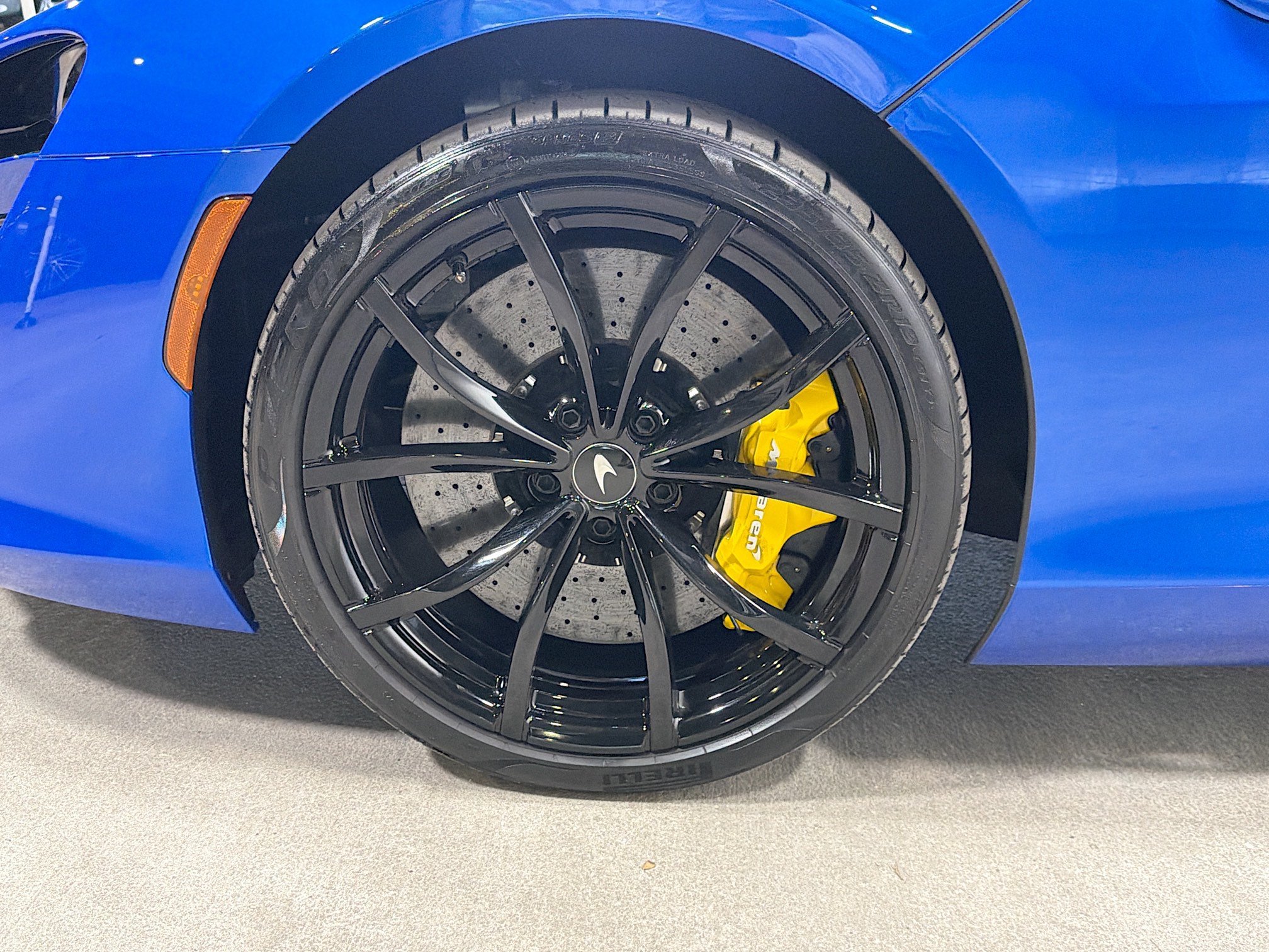 Used 2024 Vega Blue McLaren Base image 36