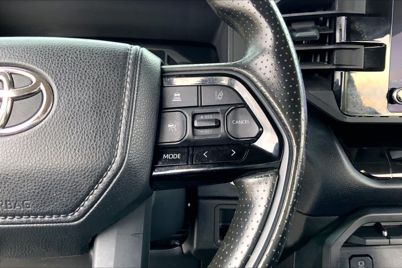 Used 2022 Midnight Black Metallic Toyota SR image 24