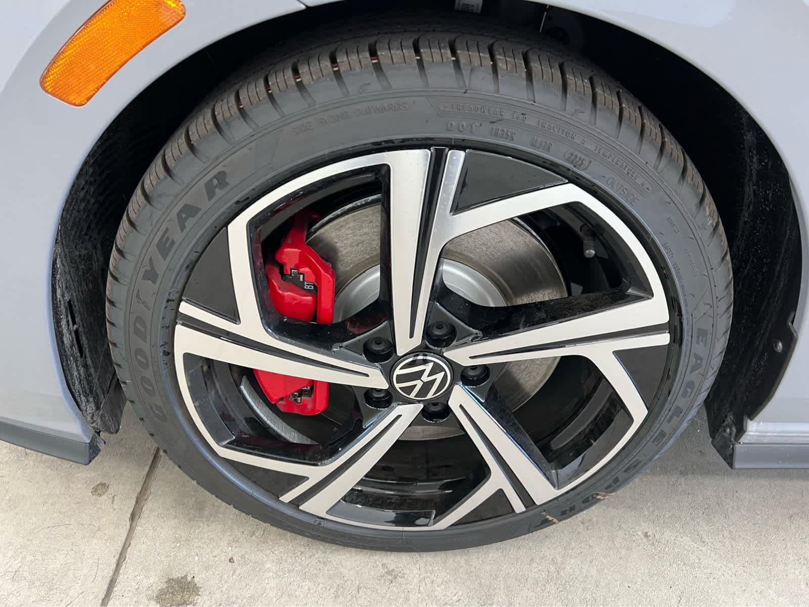 2026 Volkswagen Golf GTI SE - Photo 7
