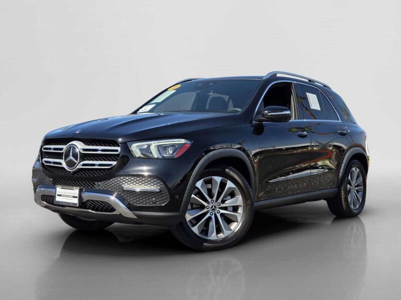 Certified Used 2023 Black Mercedes-Benz GLE 350 image 1