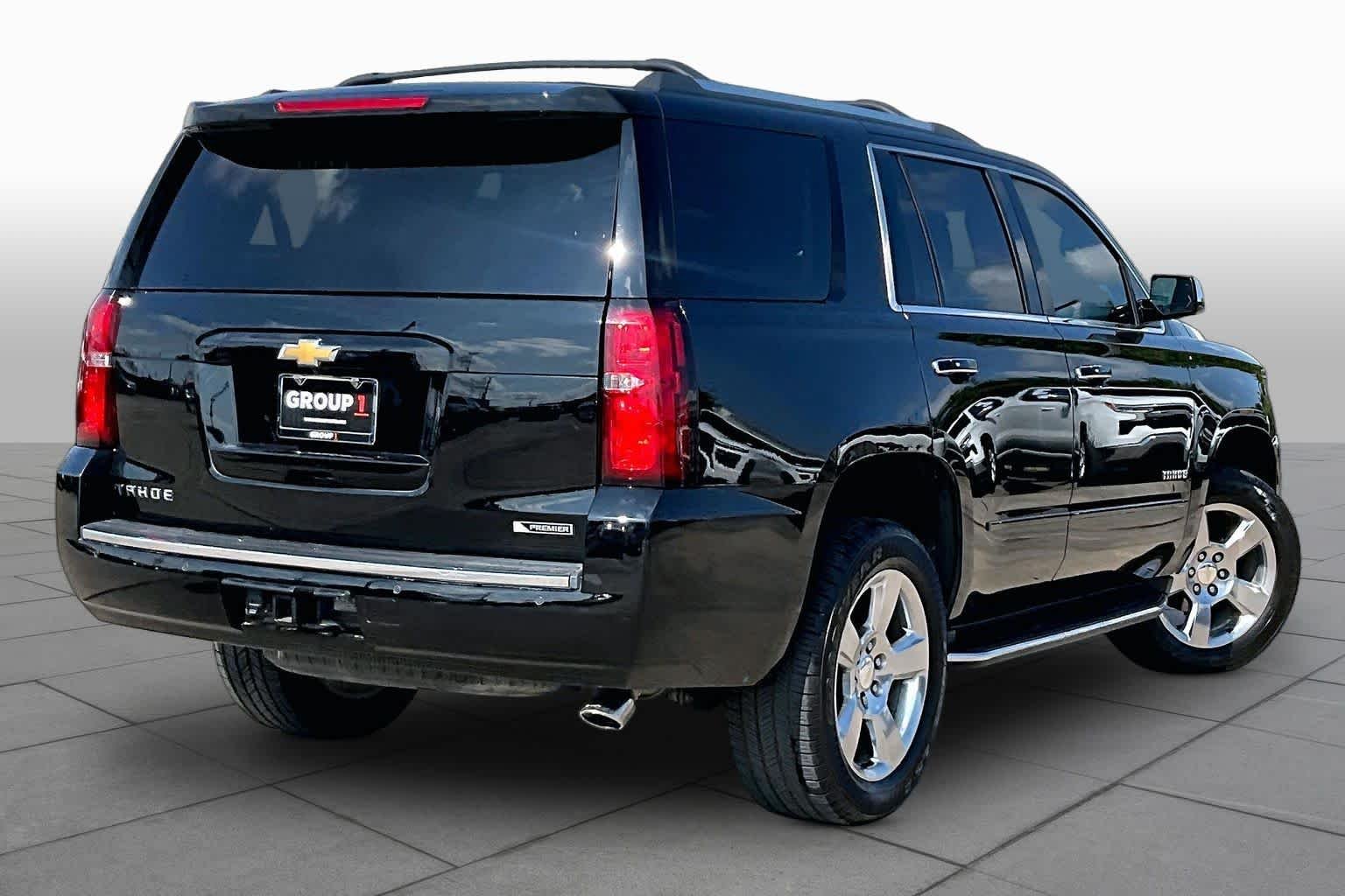 Used 2018 Black Chevrolet Premier image 13