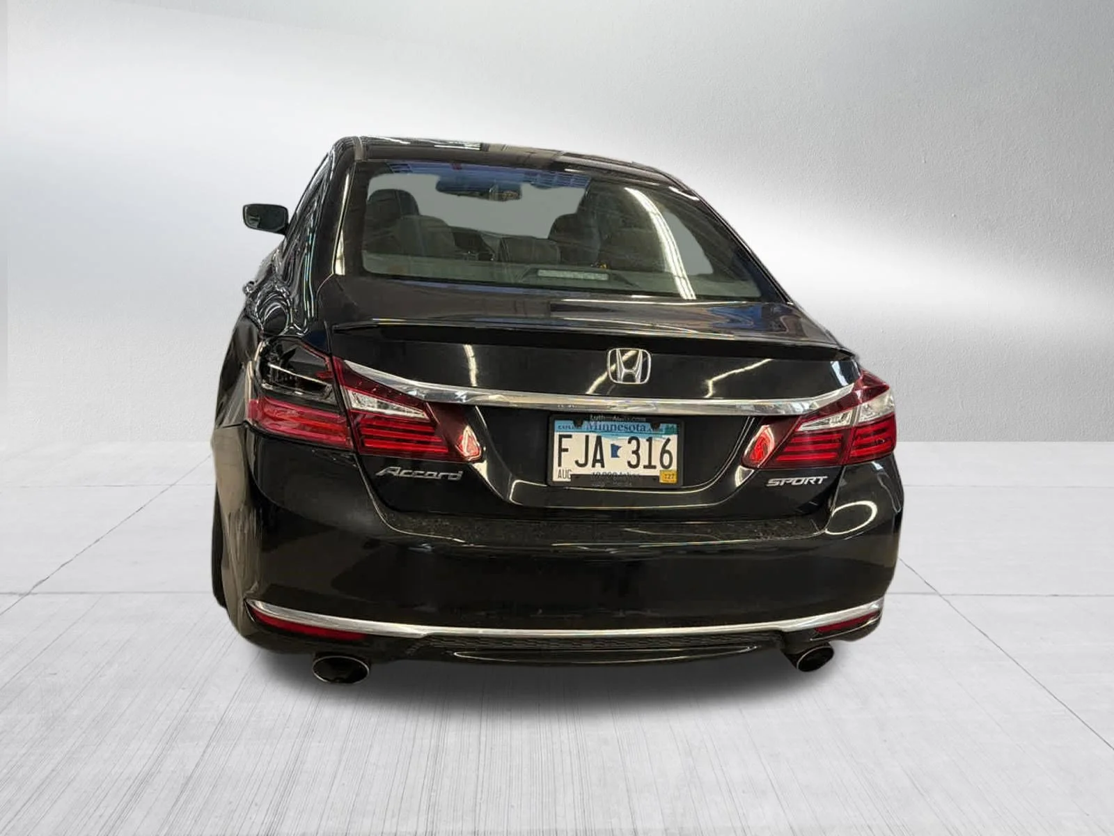 Used 2016 Black Honda Sport image 4