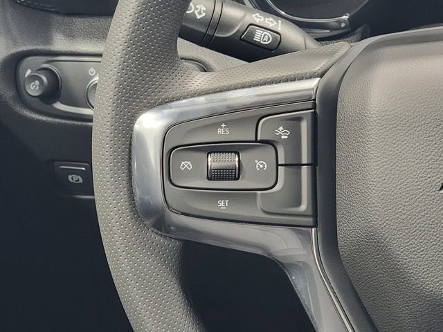New 2026 Black Chevrolet 2LT image 26