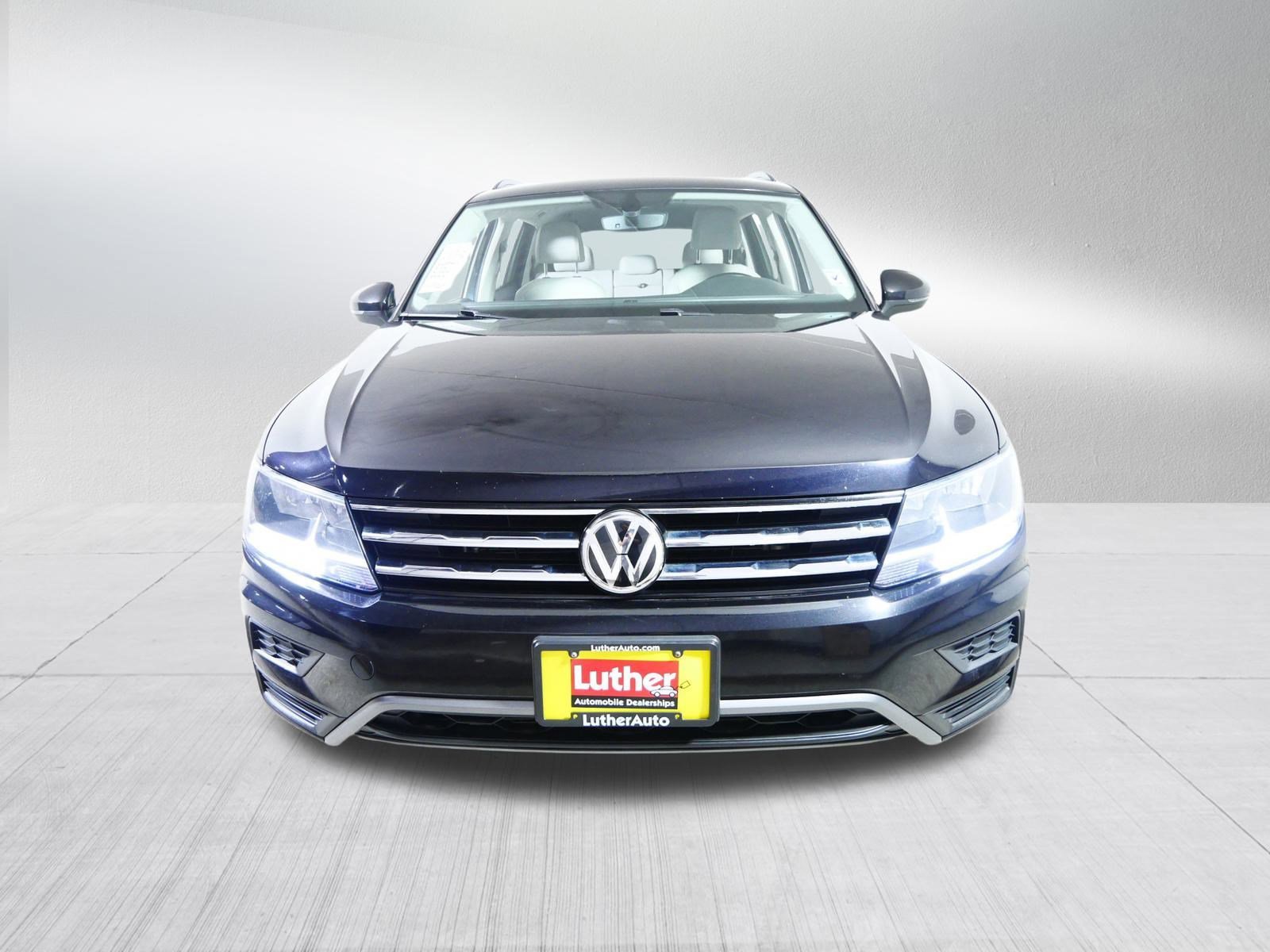 Used 2018 Volkswagen Tiguan SE with VIN 3VV2B7AX4JM205179 for sale in Cambridge, Minnesota