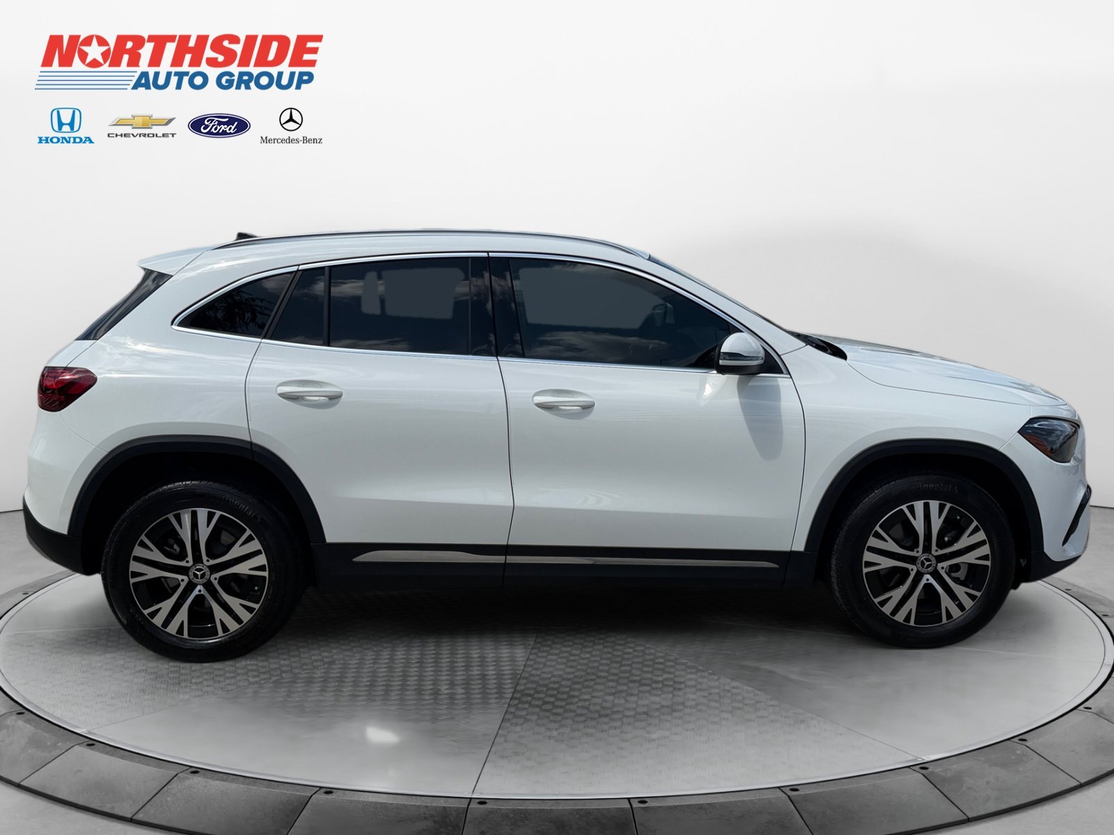 Used 2026 Polar White Mercedes-Benz GLA 250 image 8