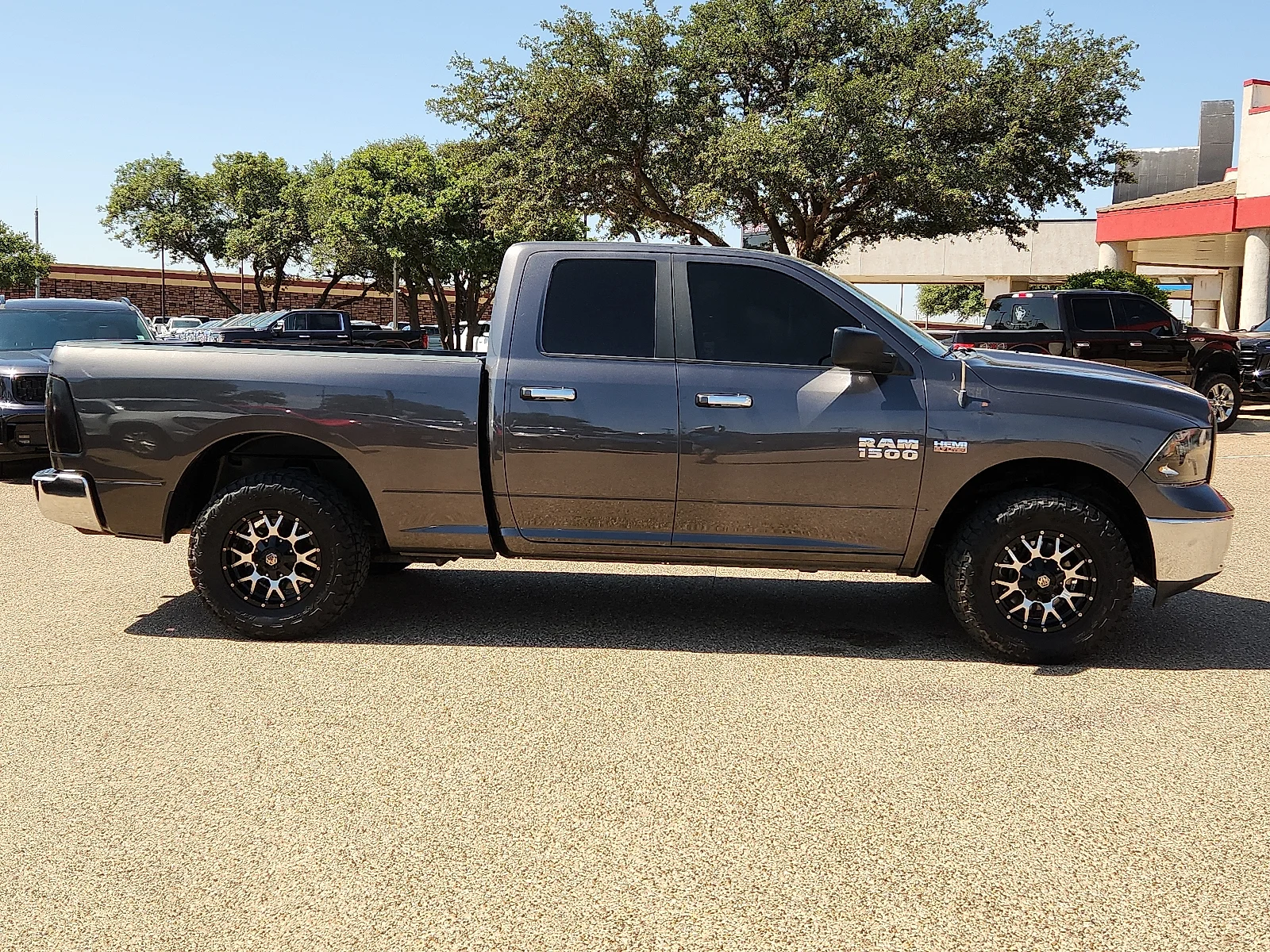 Used 2018 Gray Ram SLT image 5