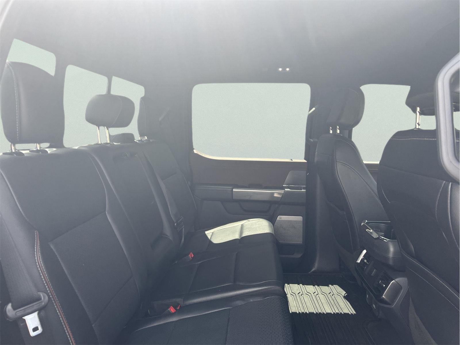 Used 2022 Agate Black Ford LARIAT image 16