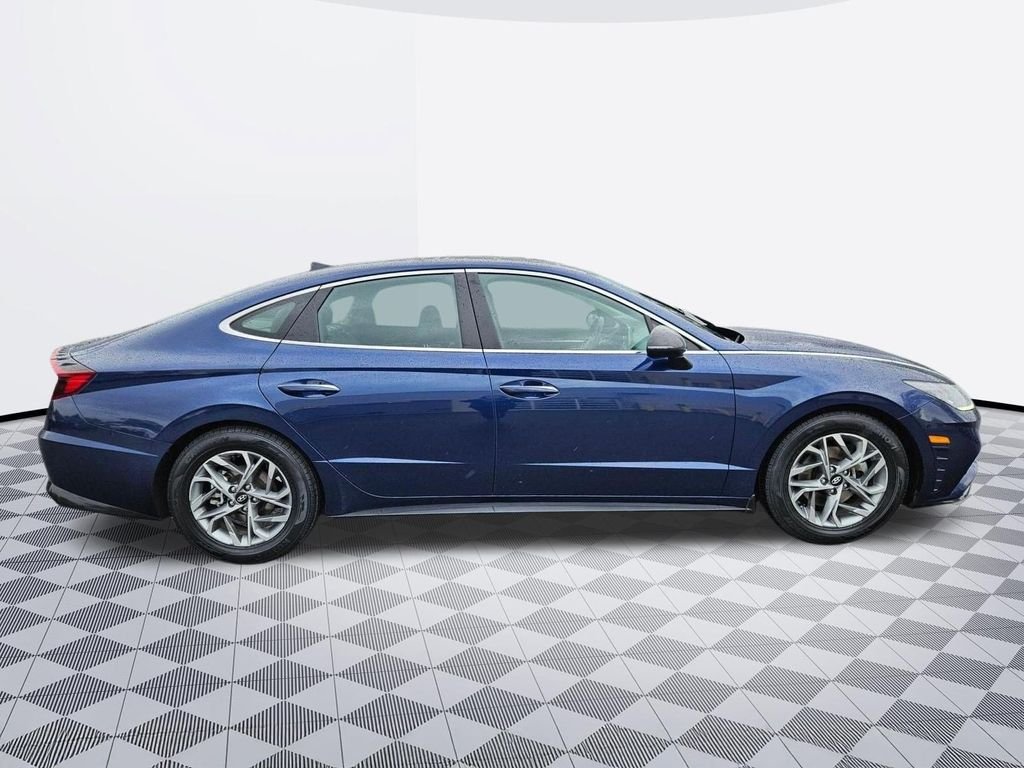 Used 2020 Stormy Blue Hyundai SEL image 7