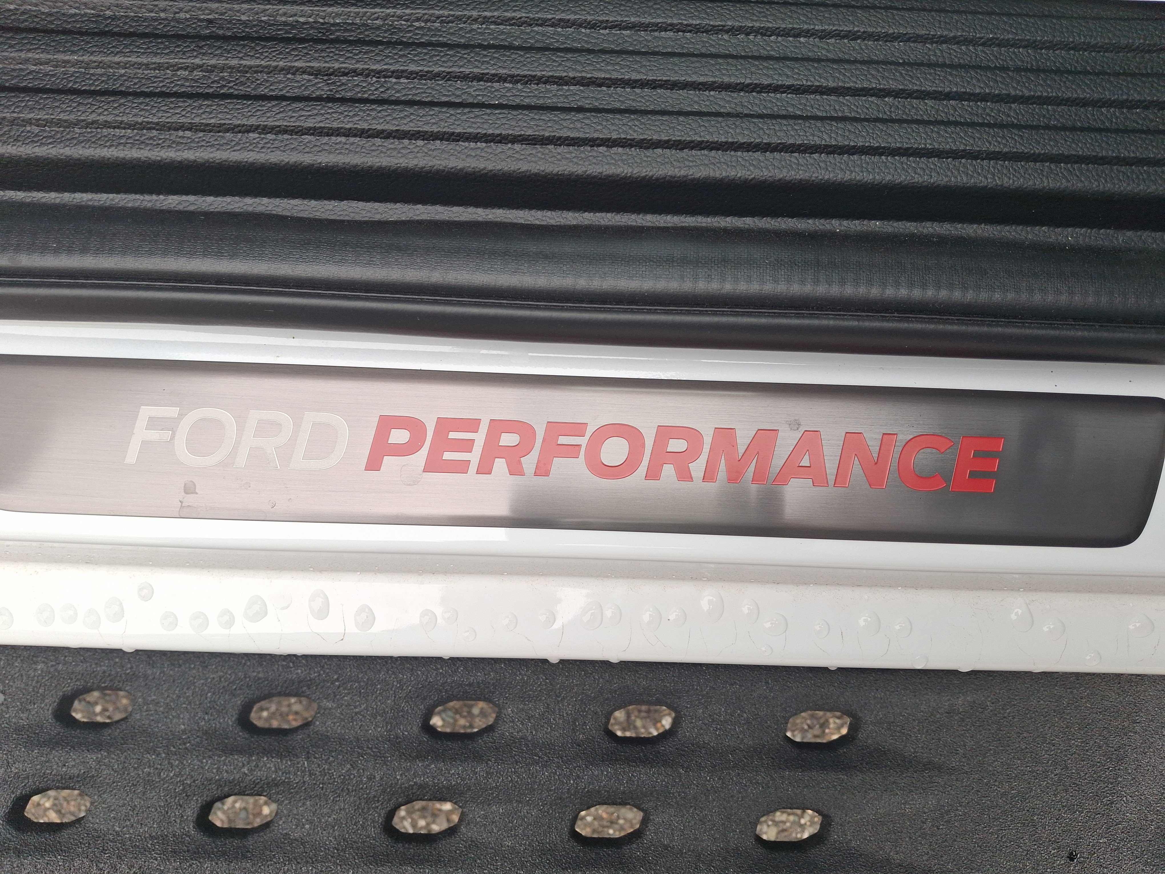 2025 Ford Ranger Raptor - Photo 24