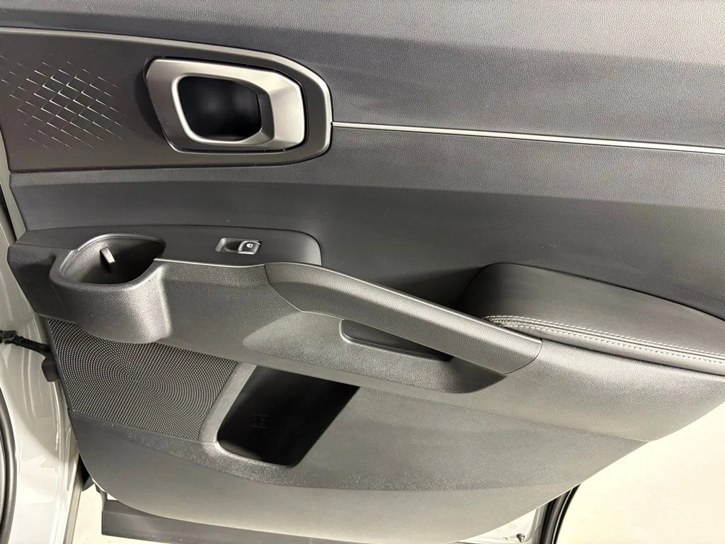 New 2026 Gray Kia S image 15
