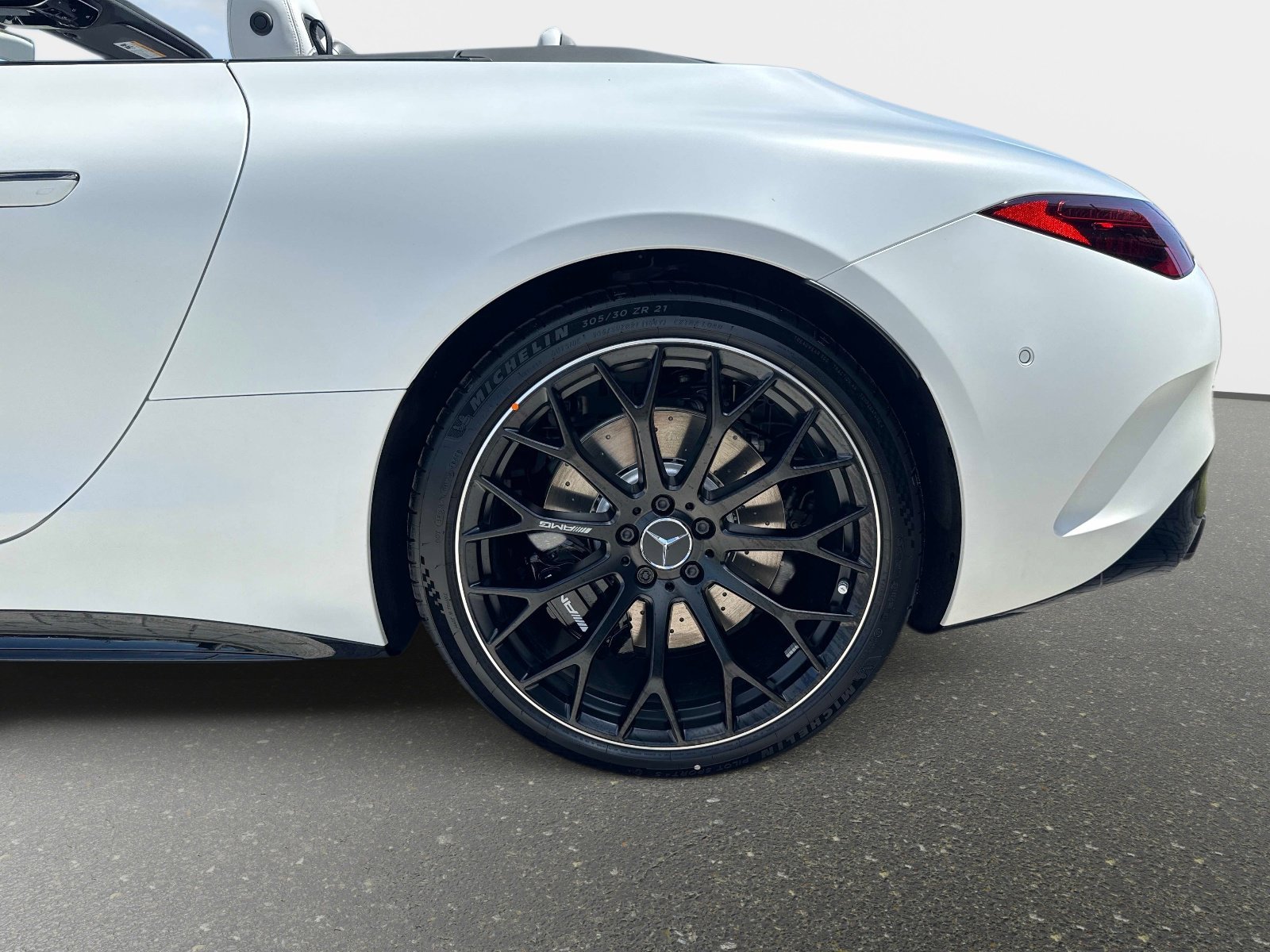 New 2026 Moonlight White Mercedes-Benz AMG®  55 Roadster image 8