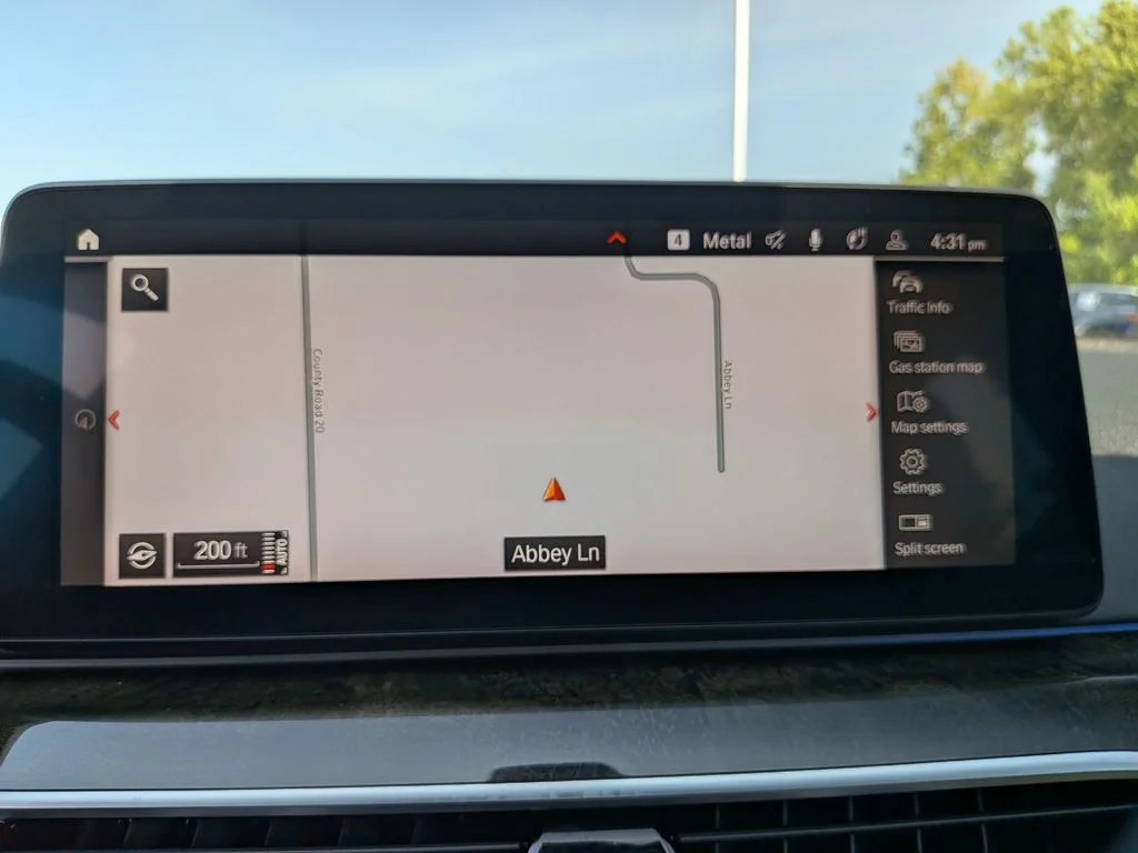 Used 2022 Blue BMW 530i xDrive image 22