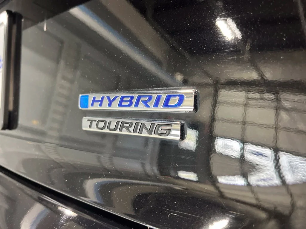 Certified Used 2025 Crystal Black Pearl Honda HYBRID TOURING image 36