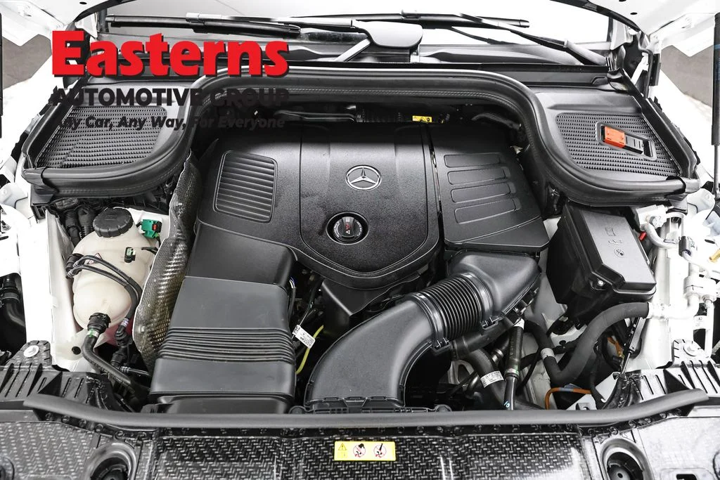 Used 2025 White Mercedes-Benz GLE 450e image 7