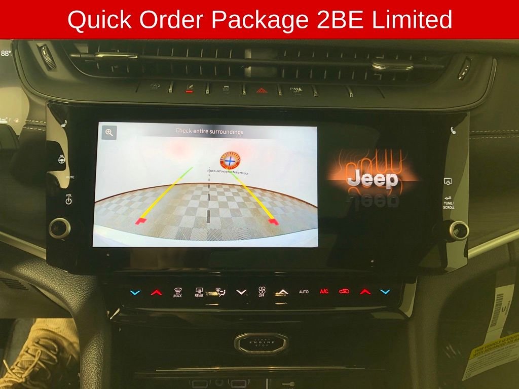 New 2026 Bright White Clear-Coat Exterior Paint Jeep Limited image 4