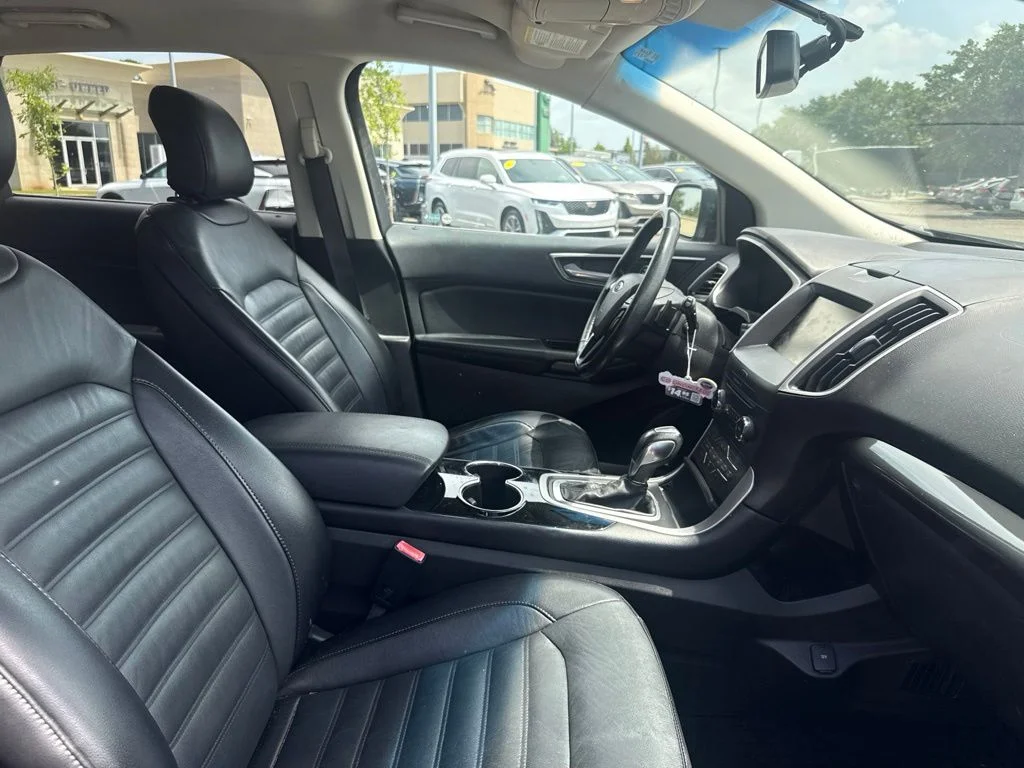 Used 2015 Guard Metallic Ford SEL image 16