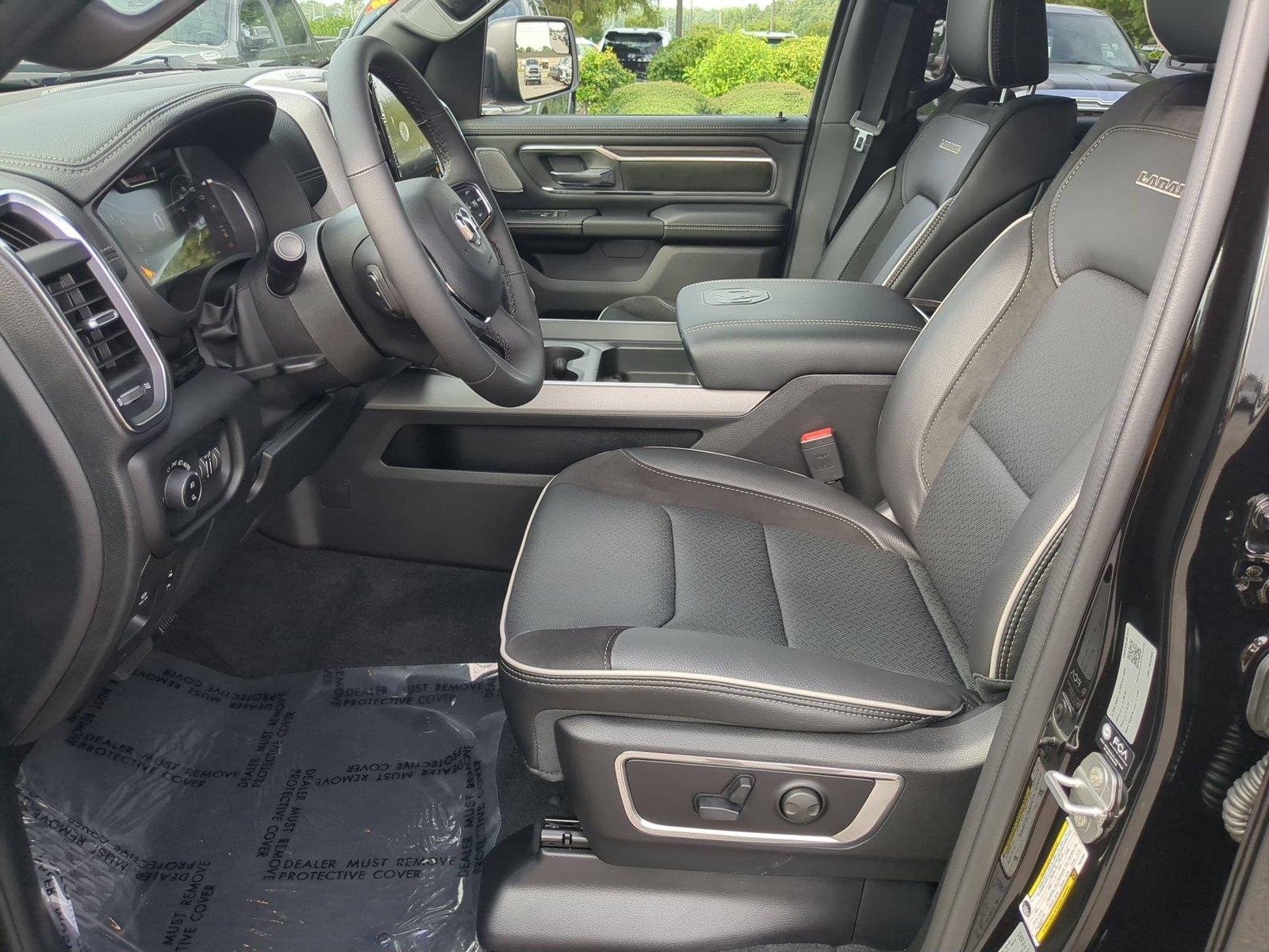 New 2026 Diamond Black Crystal Pearl-Coat Exterior Paint RAM Laramie image 14