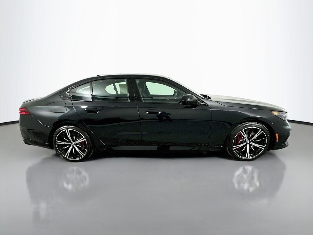 New 2027 Black Sapphire Metallic BMW 540i xDrive image 4