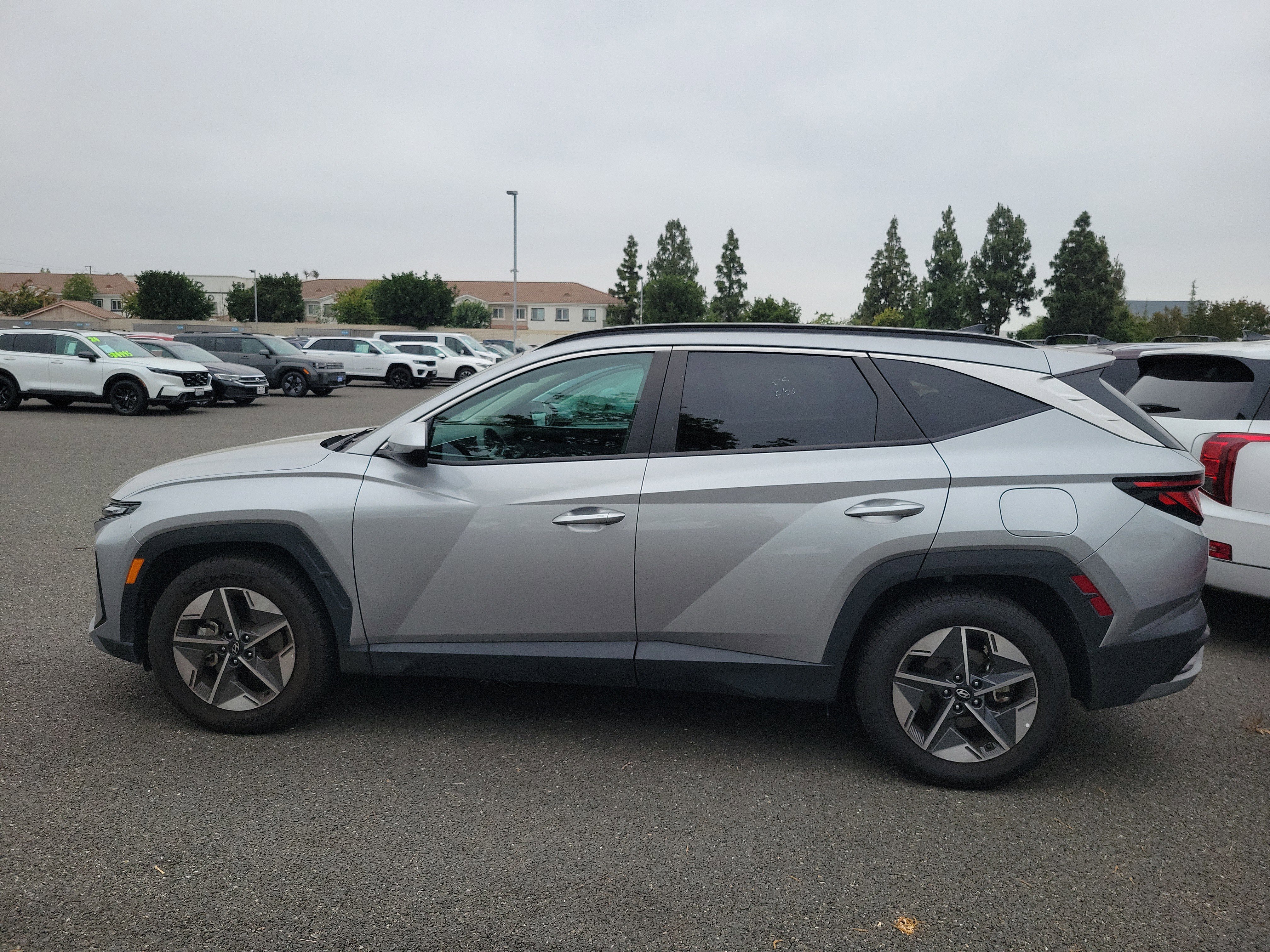 Certified Used 2025 Shimmering Silver Hyundai SEL image 5