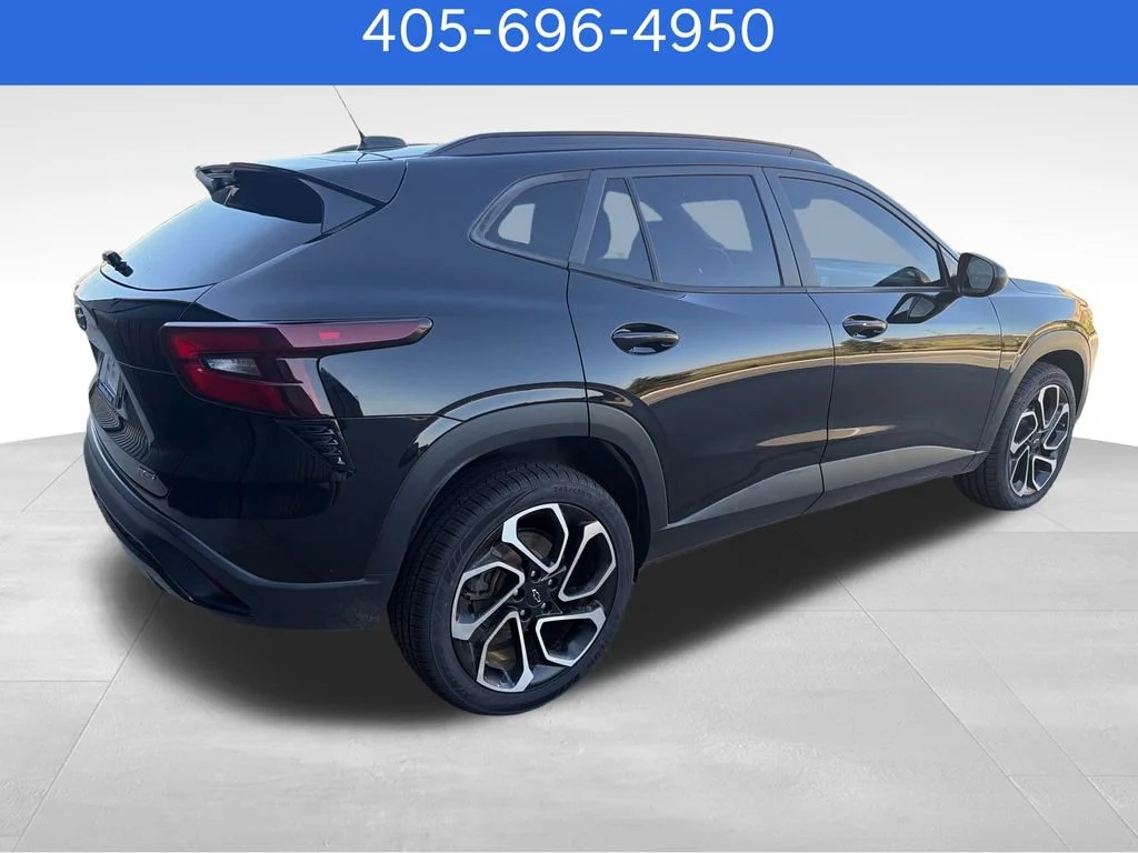 Pre-Owned 2024 Chevrolet Trax 2RS