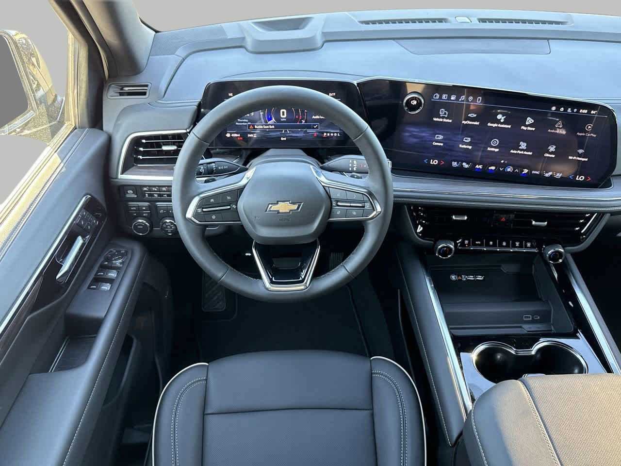 2026 Chevrolet Suburban Premier - Photo 9