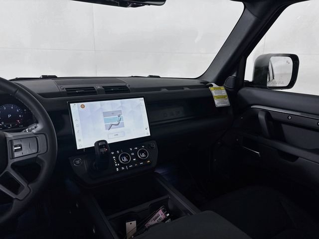 New 2026 Carpathian Grey Land Rover X-Dynamic SE image 26