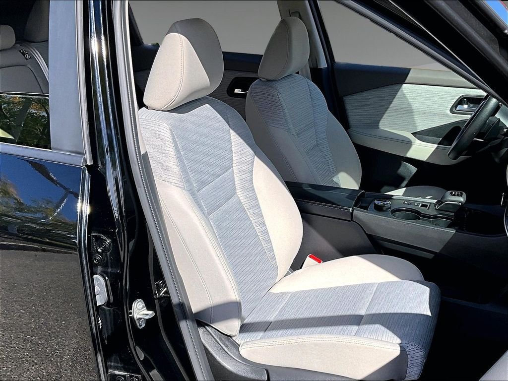 Used 2023 Black Nissan SV image 11