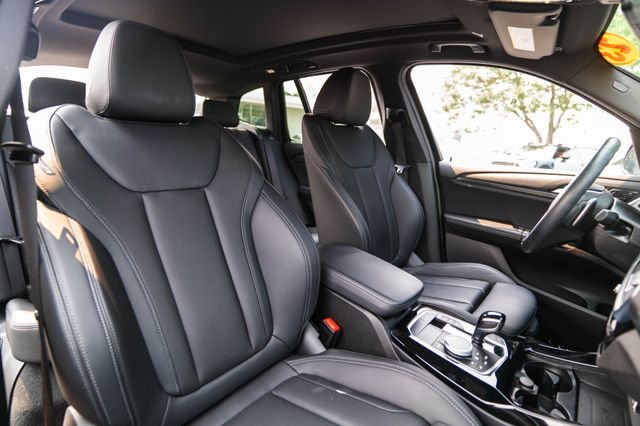 Used 2023 Jet Black BMW xDrive30i image 16