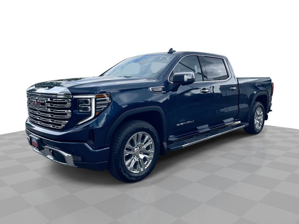 2022 GMC Sierra 4WD Crew Cab Short Box Denali's photo