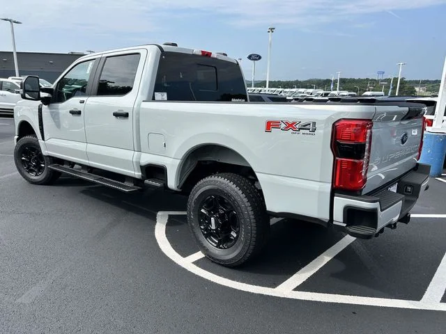 New 2026 Avalanche Ford XL image 4