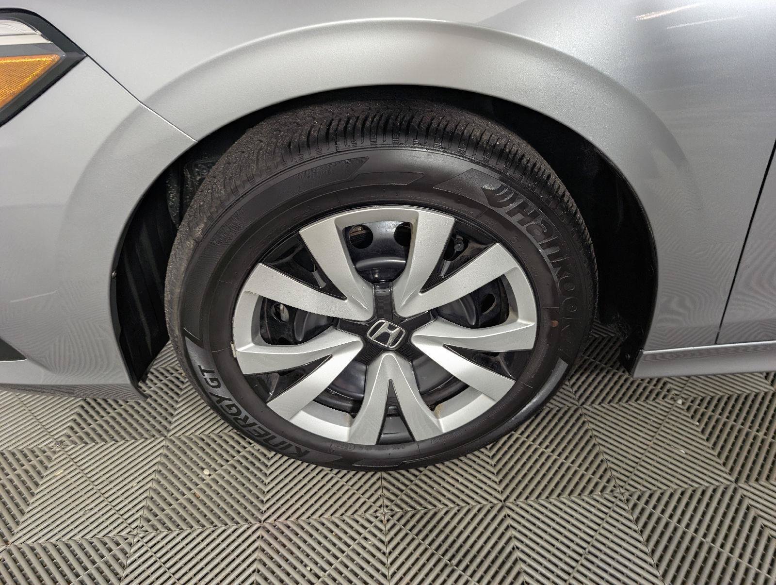 2024 Honda Civic LX - Photo 40