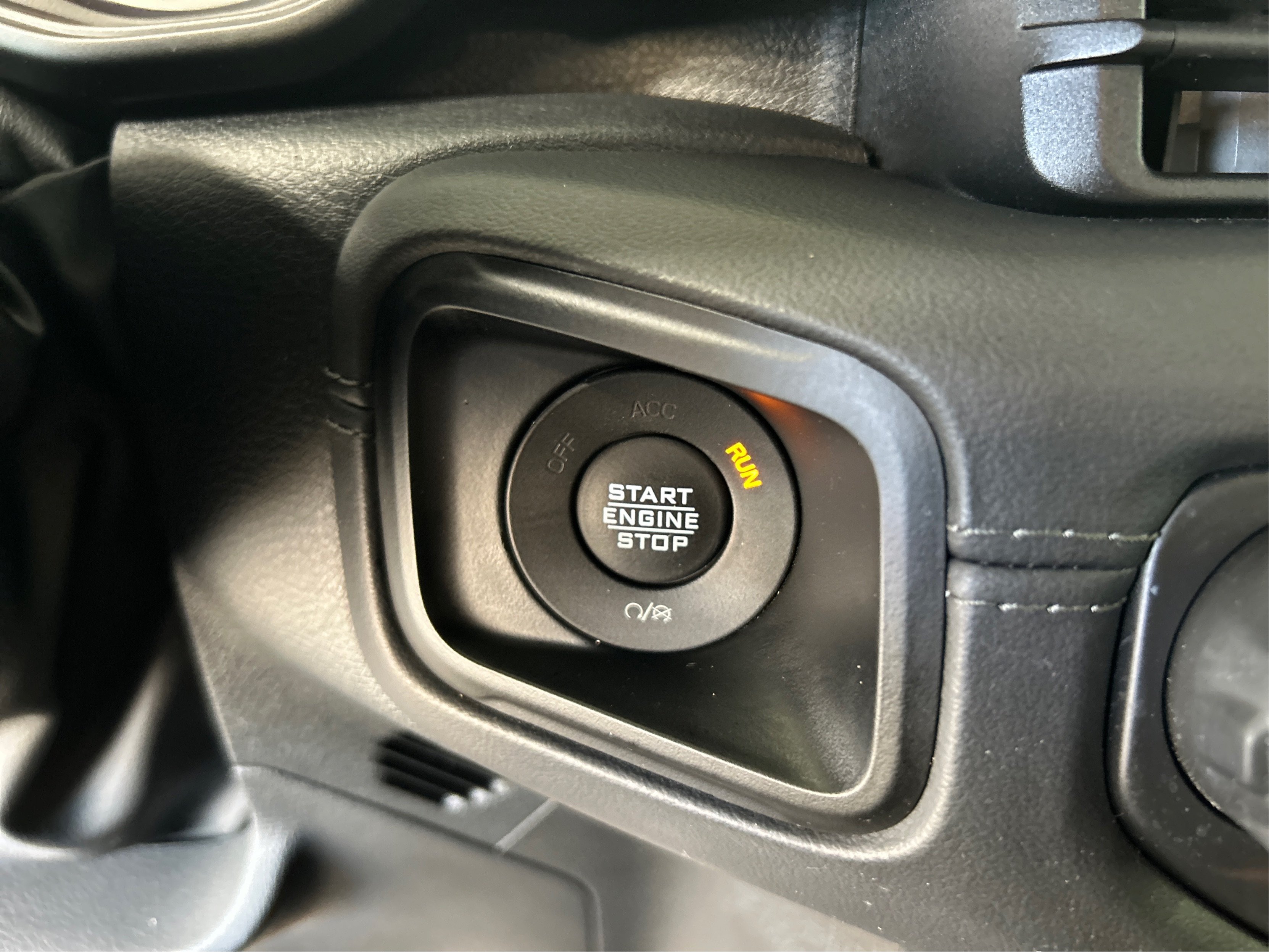 Used 2024 White Jeep Rubicon image 26