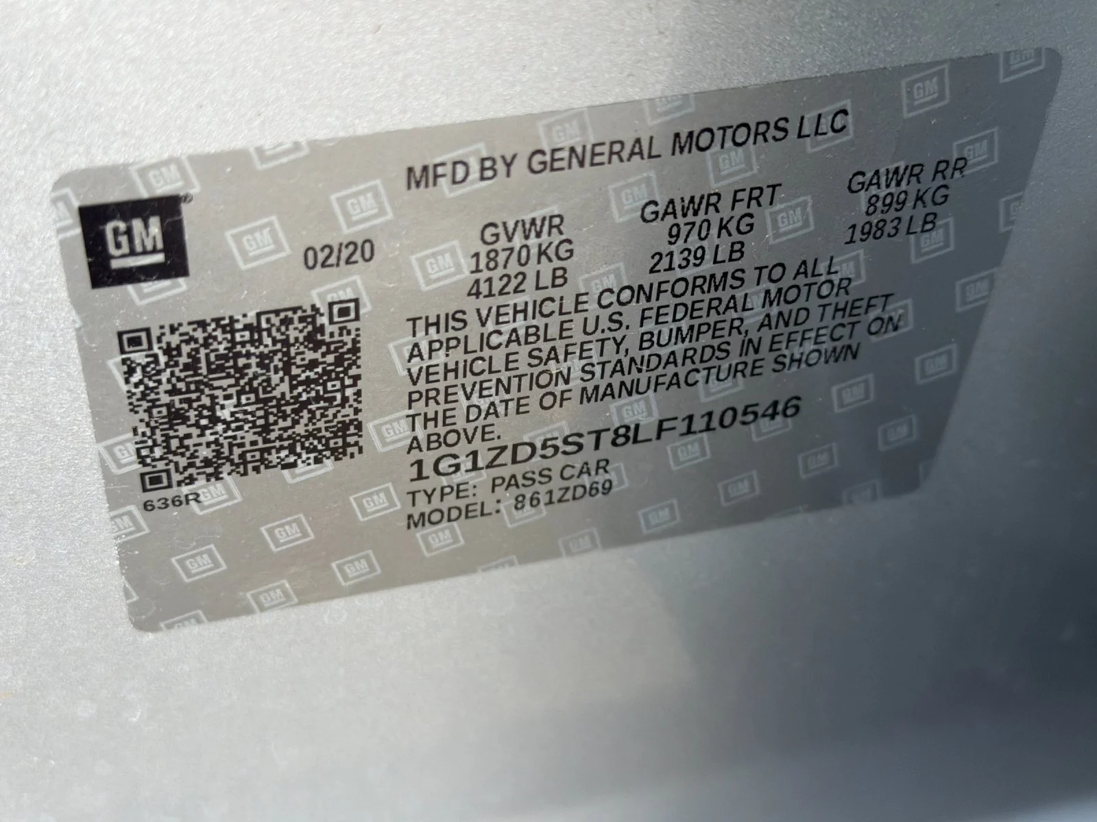 Used 2020 SILVER ICE METALLIC Chevrolet LT image 40