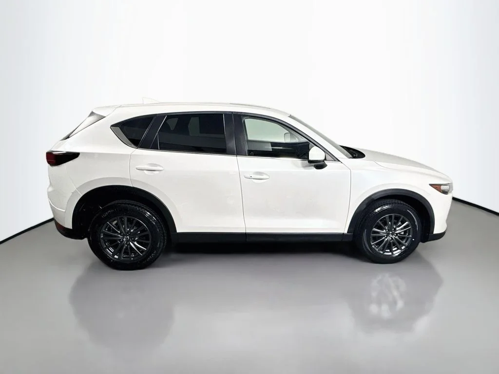Used 2021 Snowflake White Pearl Mica Mazda Touring image 8
