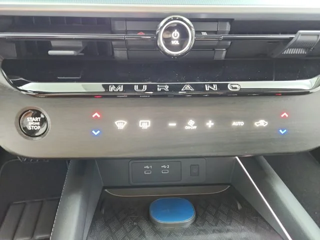 New 2026 White Nissan Platinum image 32